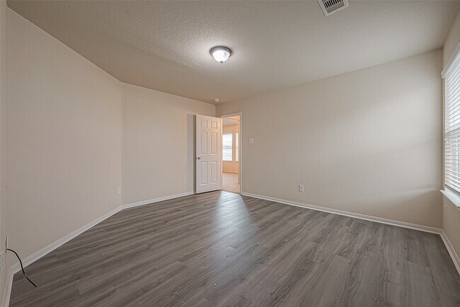 Building Photo - 3235 Quarry Place Lane