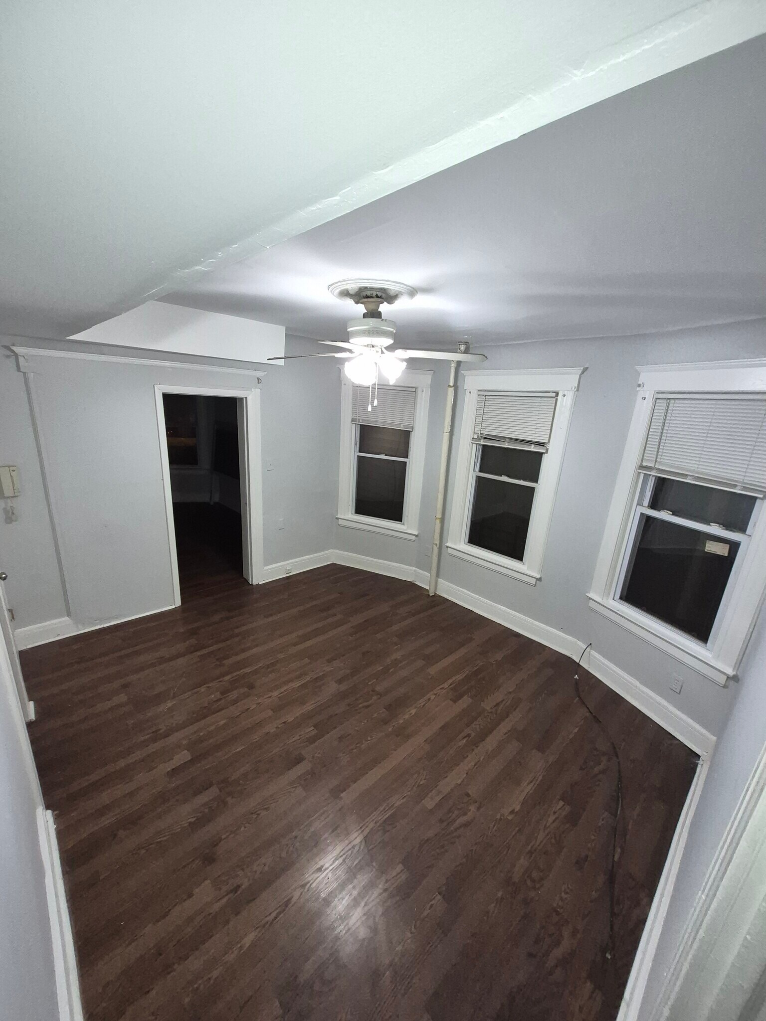 Building Photo - 51 Lincoln Pl