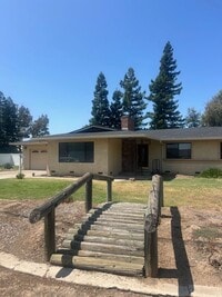 Building Photo - 10913 Dixon Rd