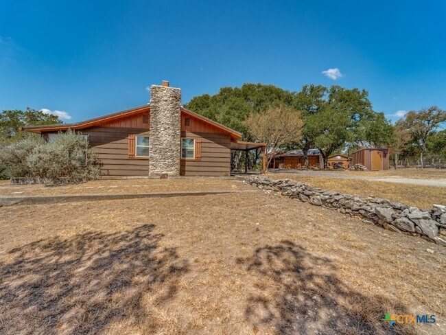 Building Photo - 1660 McIver