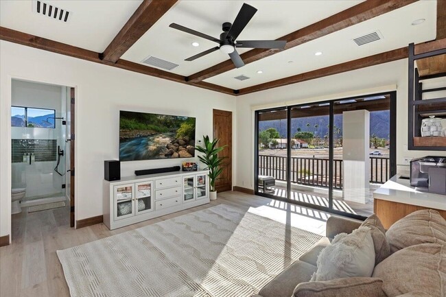 Building Photo - 51120 Avenida Navarro