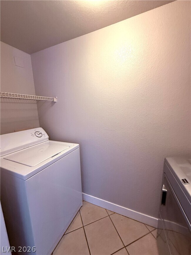 Building Photo - 2300 E Silverado Ranch Blvd