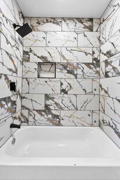 Building Photo - 1234 S Champion Ave