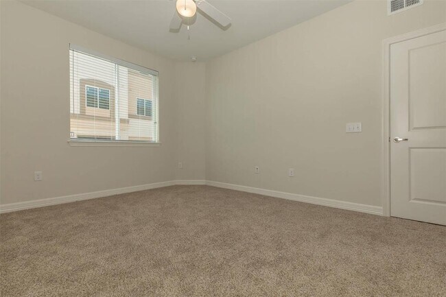 Building Photo - 1201 W Whitestone Blvd