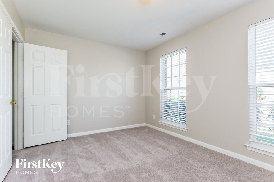 Building Photo - 2589 Cypress Oak Ln