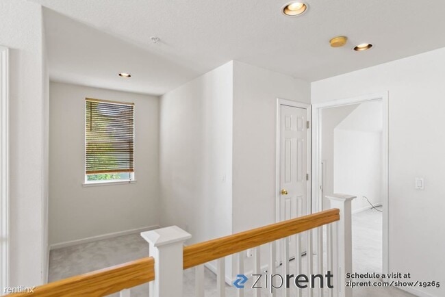 Building Photo - 2 br, 3 bath House - 937 Nobel Drive, Sant...