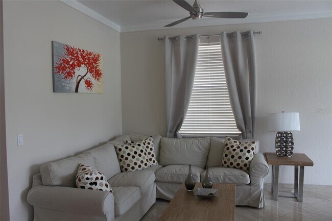 Building Photo - 332 Gleneagles Dr