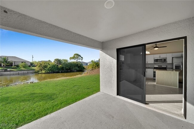 Building Photo - 1106 NE 11th Ave