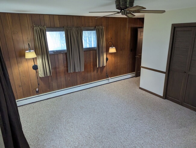 Building Photo - 9314 IL-23