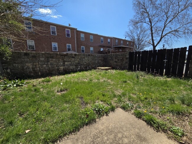 Building Photo - 8044 Mars Pl