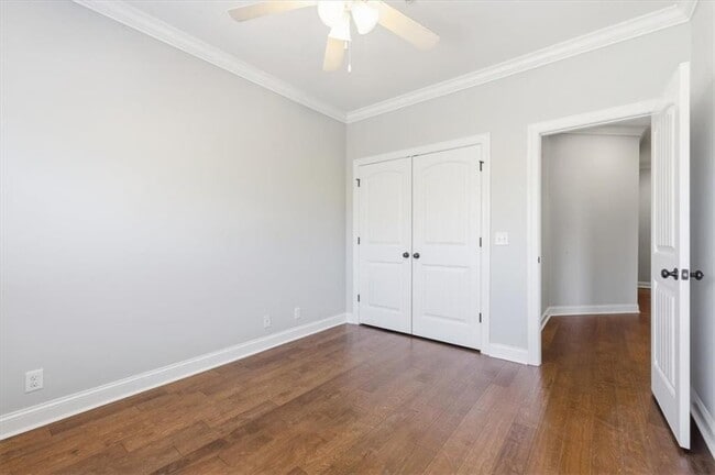 Building Photo - 205 Reserve Ln