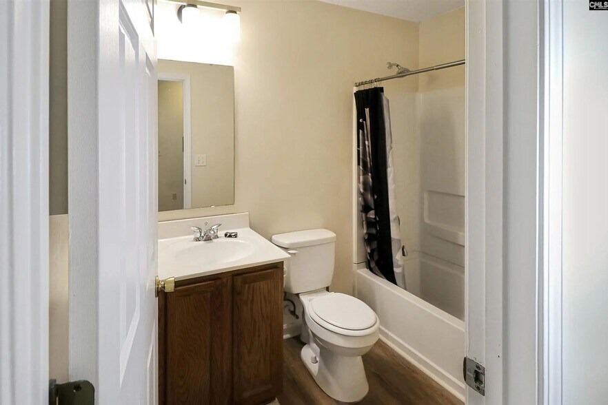 Building Photo - 1306 Waverly Pl Dr