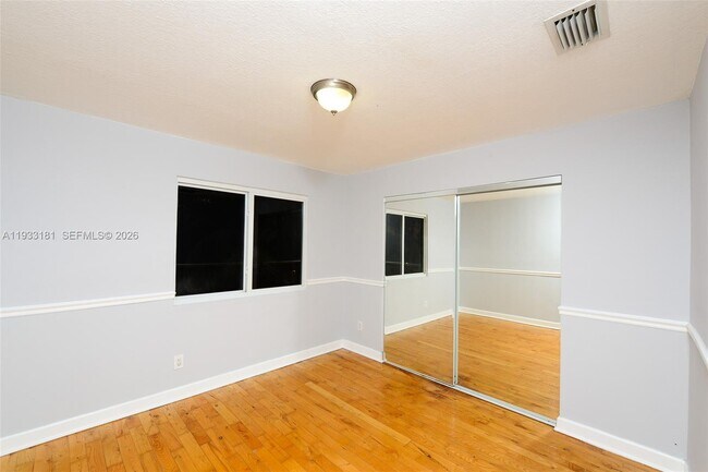 Building Photo - 14471 SW 139th Ave Cir W