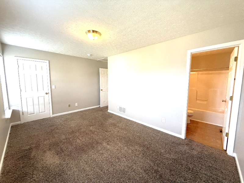 Building Photo - 12812 Lost Hill Walk