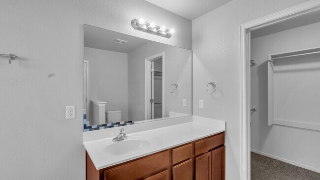 Building Photo - 3 Bed | 2 Bath in Owasso!