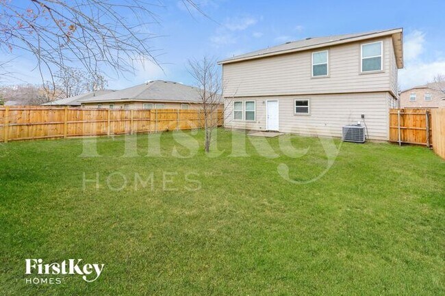 Building Photo - 3010 Dusty Oak Dr