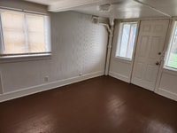 Building Photo - 411 12th St