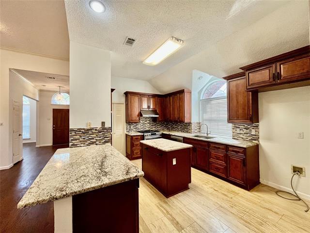 Building Photo - 2241 Dampton Dr