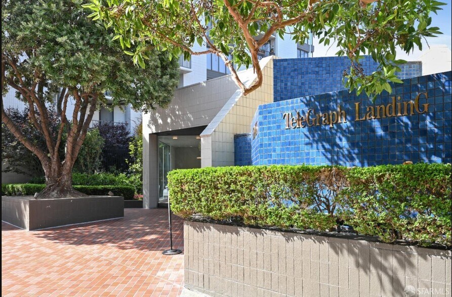 Building Photo - 150 Lombard St