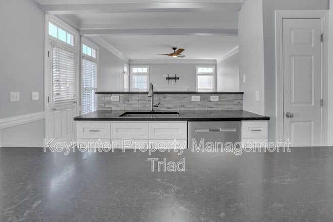 Building Photo - 5417 Cragganmore Dr