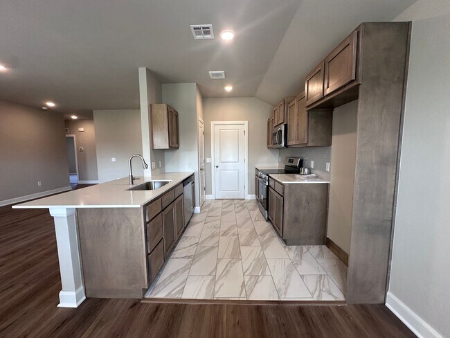 Building Photo - 9212 Blackfork Ln