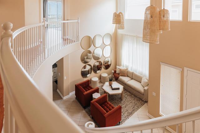 Building Photo - 10517 Corte Jardin Del Mar