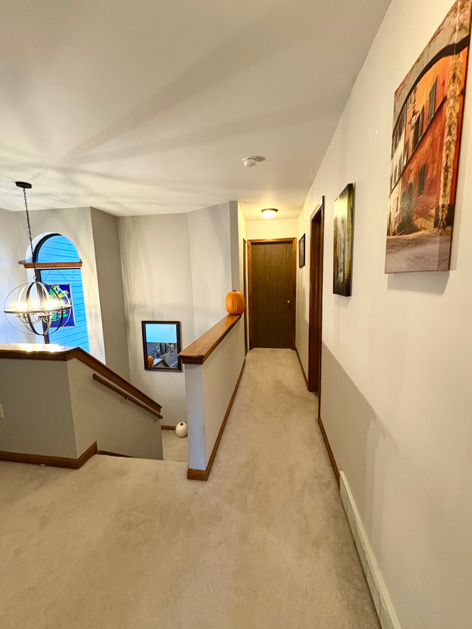 Building Photo - 8254 Beehive Cir