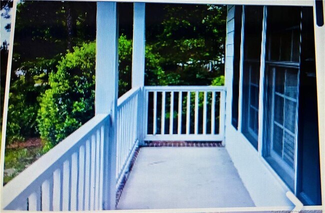 Building Photo - 6899 S Staff Rd