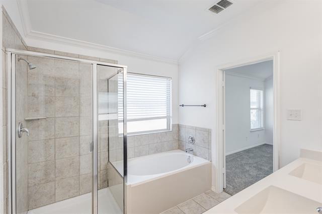Building Photo - 4009 Pecan Meadow Dr