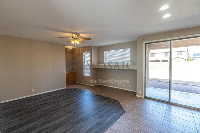 Building Photo - 9304 E Monte Ave