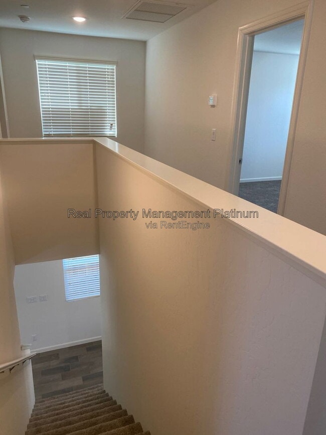 Building Photo - 3736 Longford Way