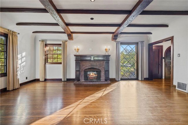 Building Photo - 1637 Don Carlos Ave