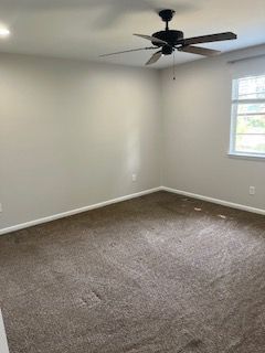 Building Photo - 68 White Oak Ln