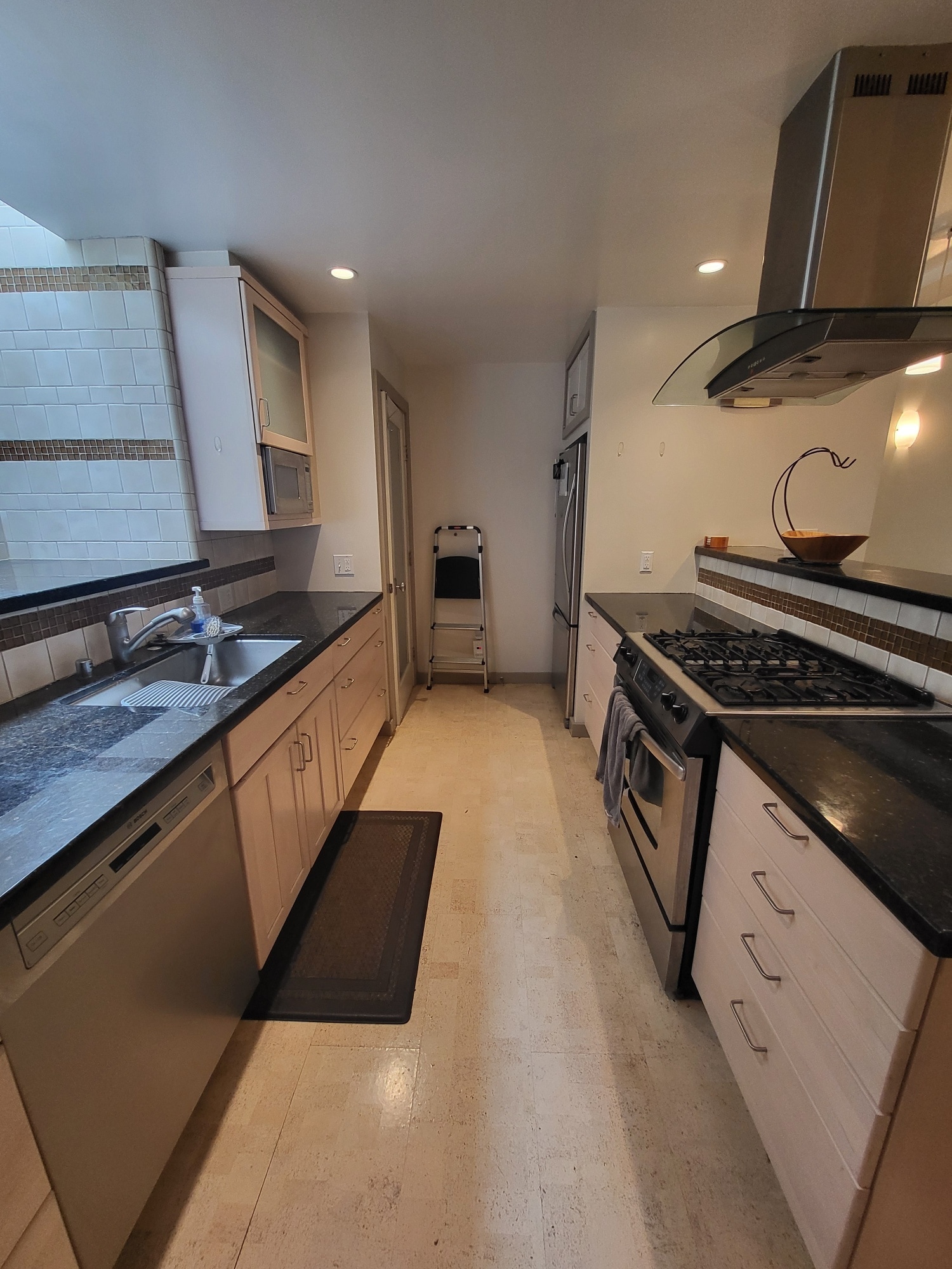 Building Photo - 2459 Hilgard Ave