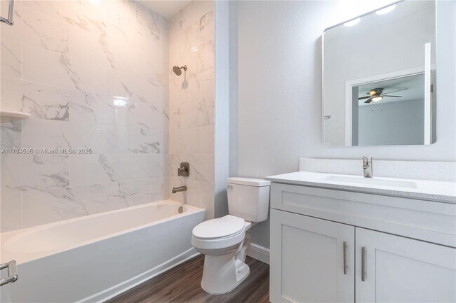 Building Photo - 8448 Dinnano St