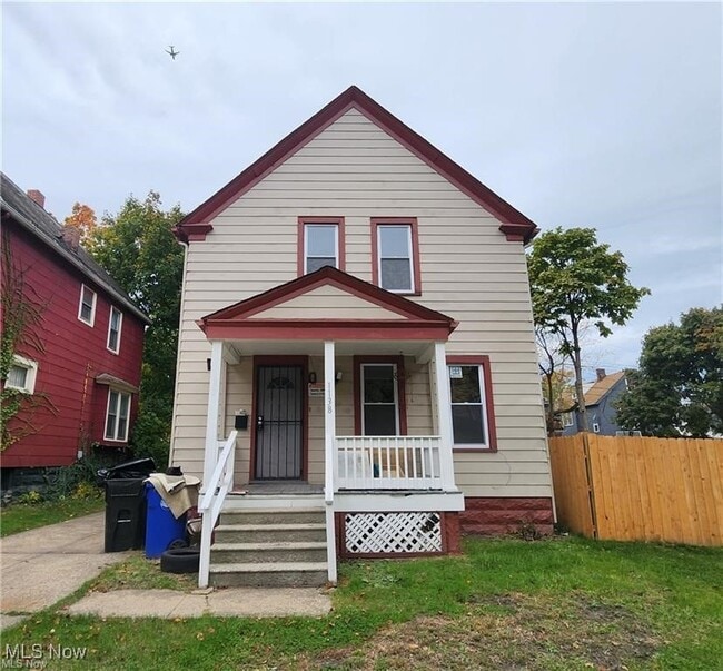 Primary Photo - 1138 E 114th St