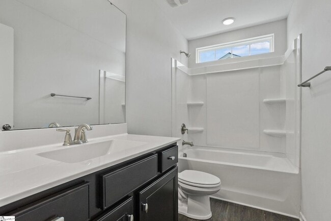 Building Photo - 829 Appleby Dr