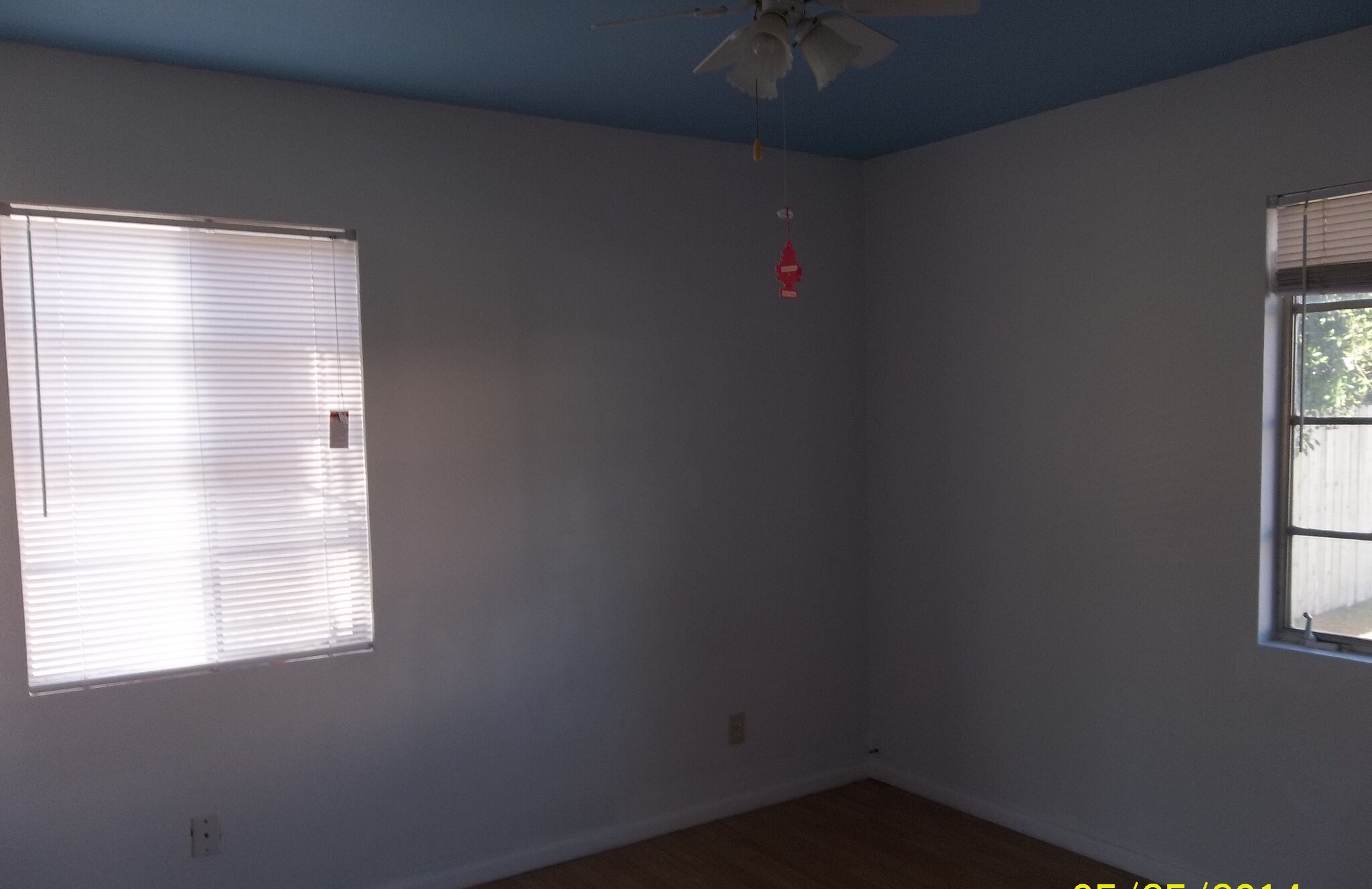 Building Photo - 300 Griffiths St