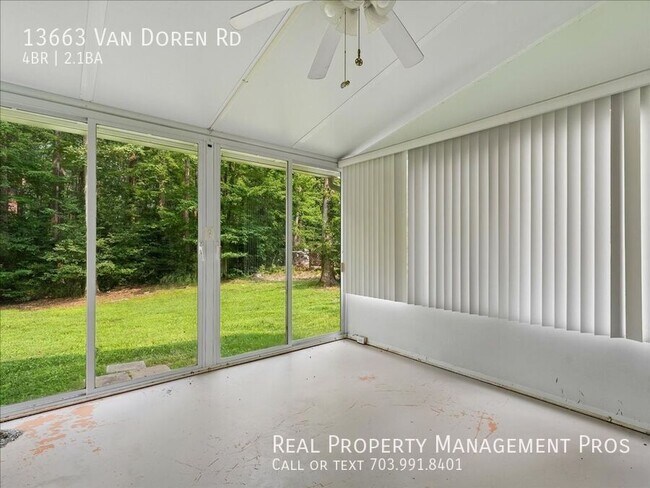 Building Photo - 13663 Van Doren Rd