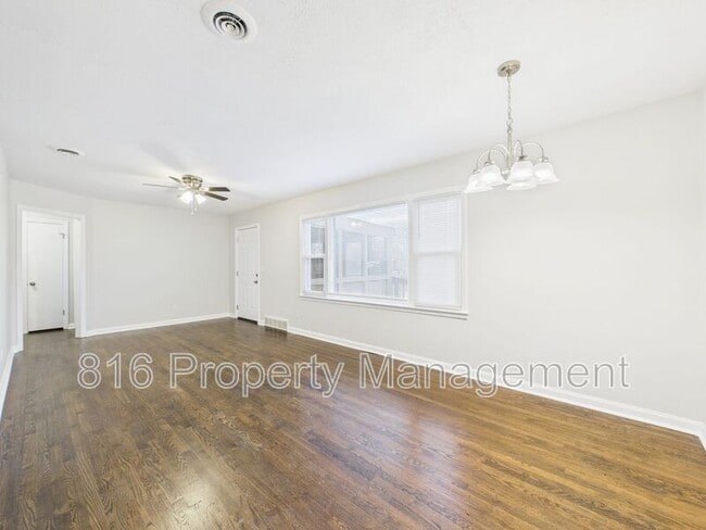 Building Photo - 5725 Blue Ridge Blvd