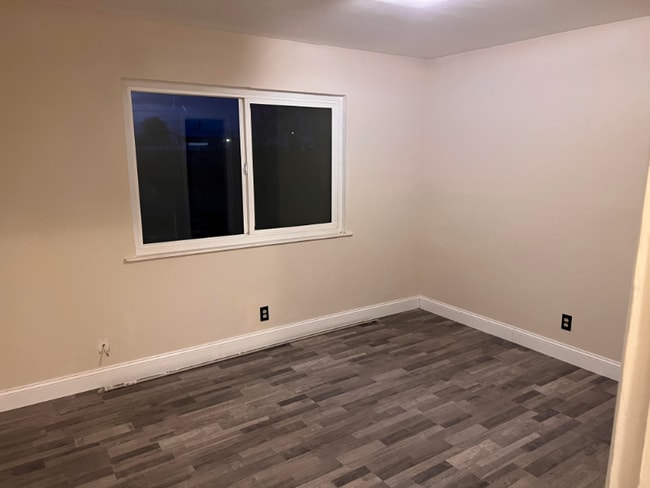 Building Photo - 19457 Hill St