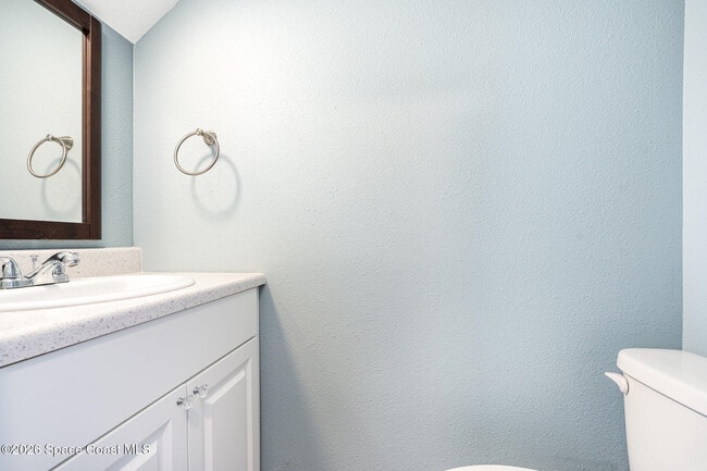 Building Photo - 1300 Arlington Ln NE