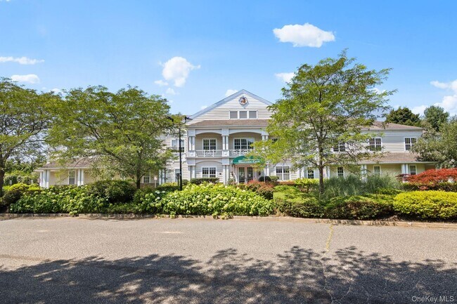 Building Photo - 868 Birchwood Park Dr