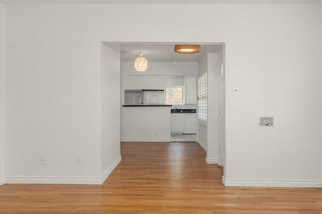 Building Photo - 2605 28th St