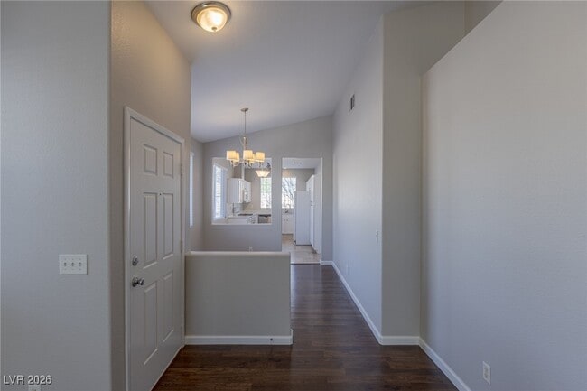 Building Photo - 167 Mountainside Dr