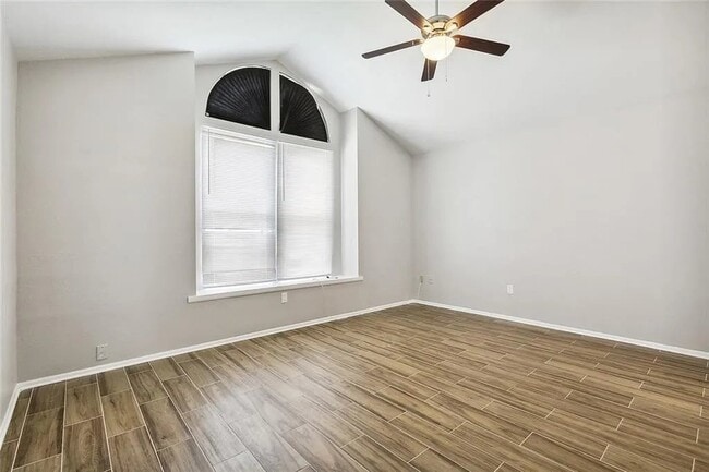 Building Photo - 1807 W Homestead Dr