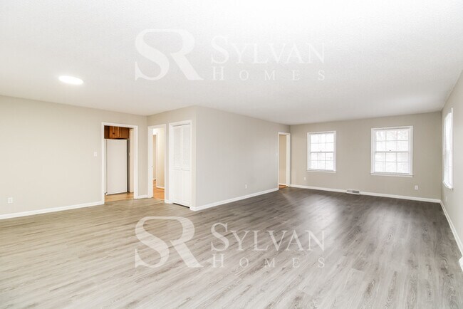 Building Photo - Beautiful 5BR home in North High Point!