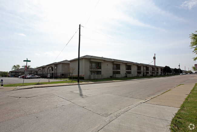 Building Photo - Spanish Garden Apartments