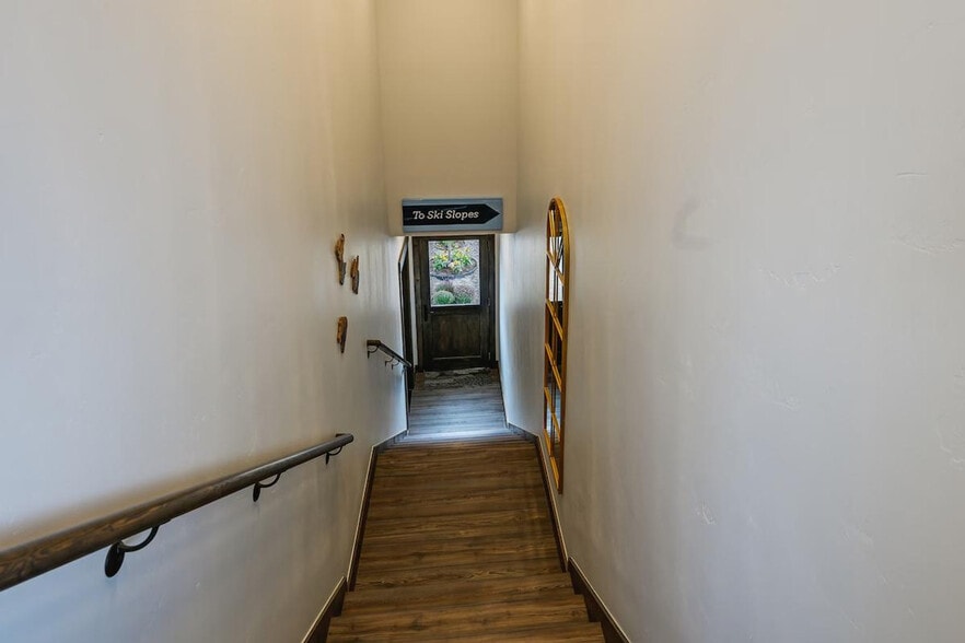 Building Photo - 33840 Beaver Pl