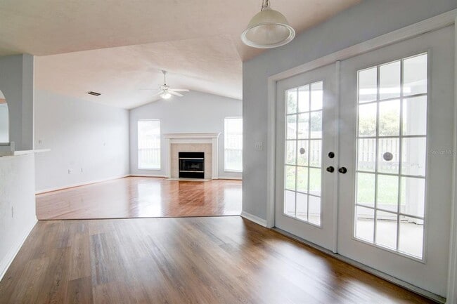 Building Photo - 1017 NW 87th Way